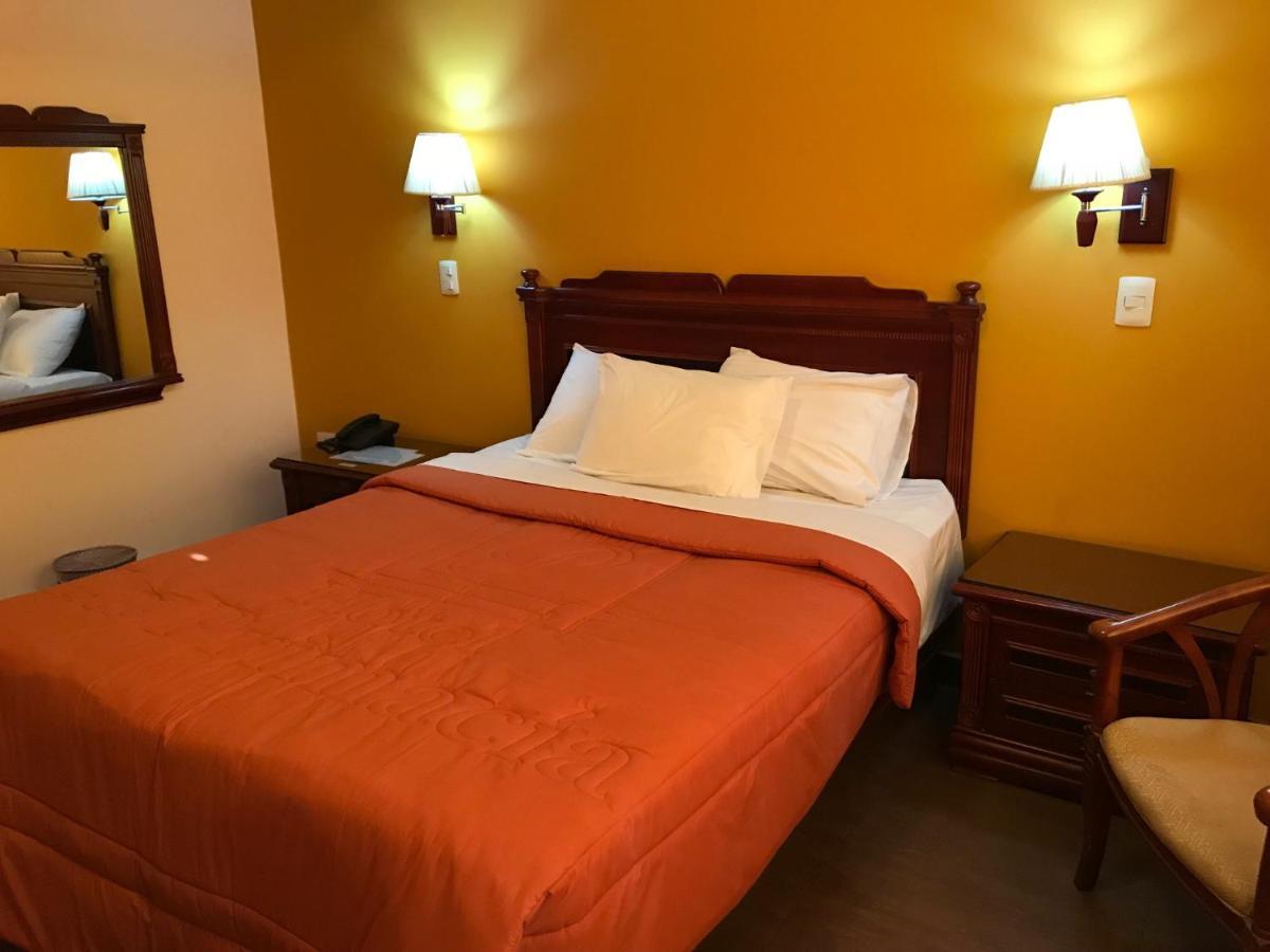 Hotel La Primacia Лима Екстериор снимка